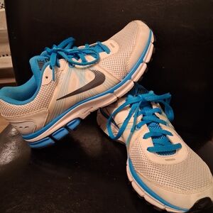 Nike White and Blue Running Shoes